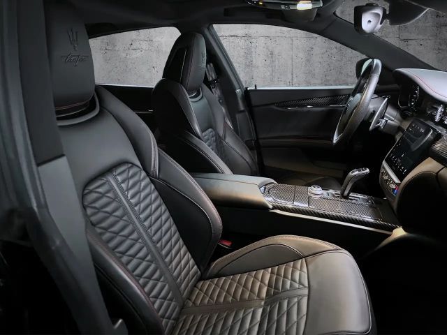 Maserati Quattroporte Trofeo