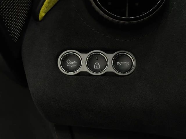 McLaren 750S Coupe *MSO*Voll-Carbon-Paket*Performance P1-Seats*