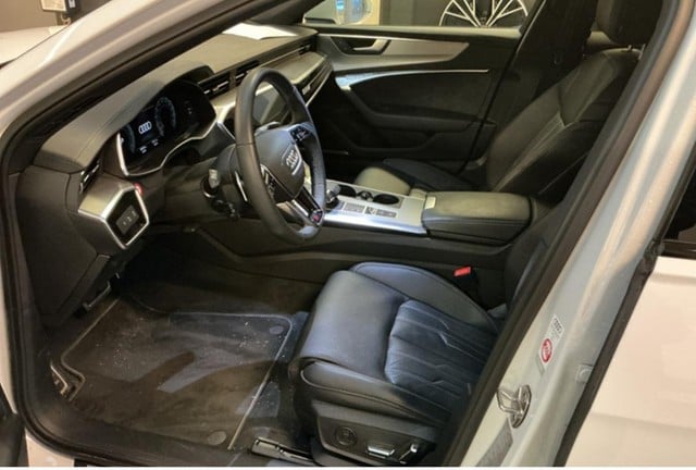 Audi S6 Avant Quattro