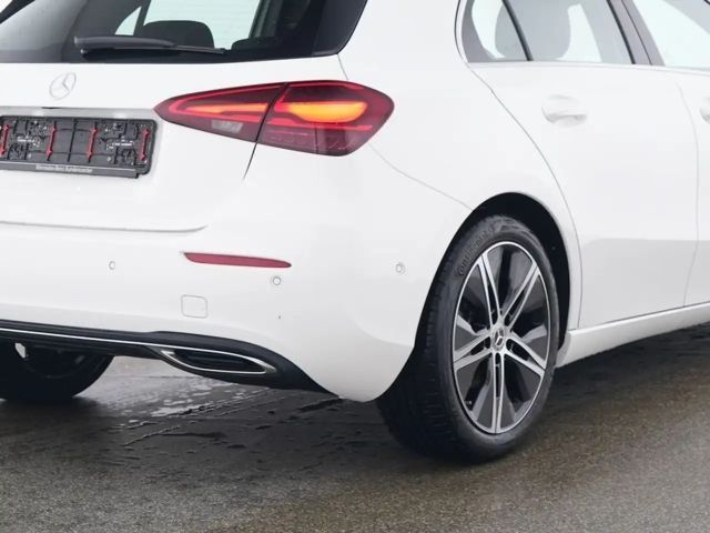 Mercedes-Benz A 200 Progressive