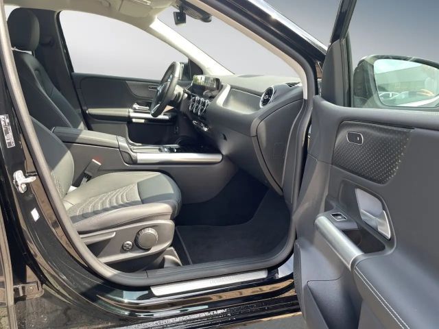 Mercedes-Benz B 180 B 180 ADVANCED AHK*LED*EASY-PACK*KAMERA*MBUX*etc