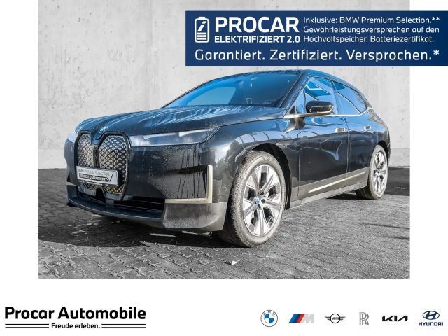 BMW iX xDrive40