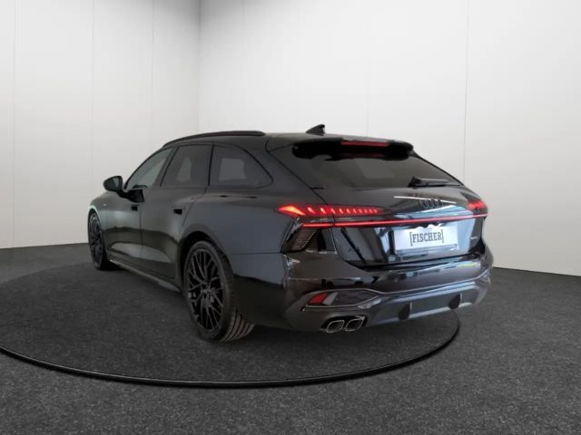 Audi A6 Avant Quattro S-Tronic