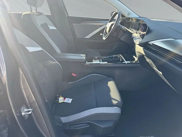 Opel Astra Business Edition Turbo