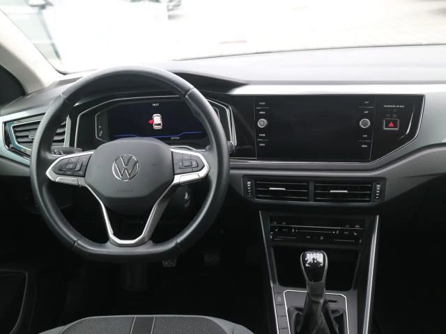 Volkswagen Polo 1.0 TSI Style
