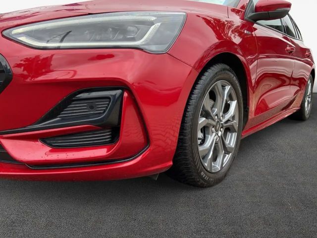 Ford Focus ST Line Wagon