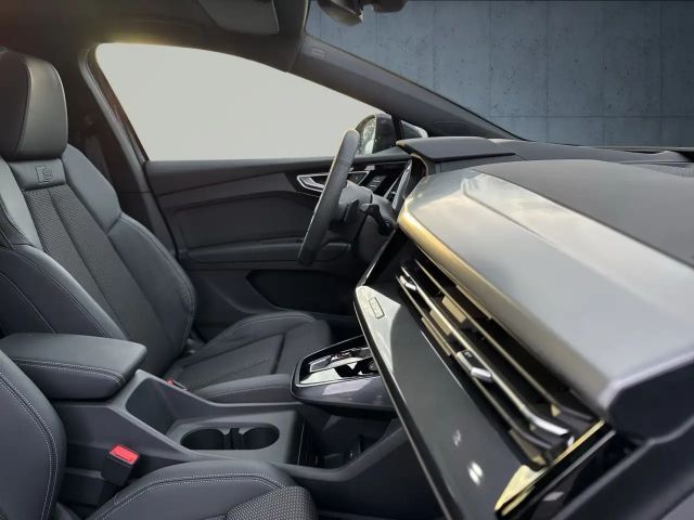Audi Q4 e-tron S-Line