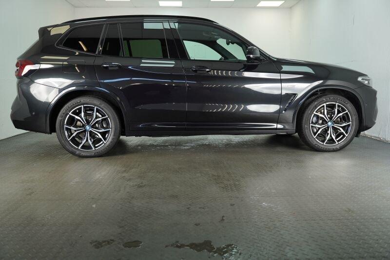BMW X3 xDrive30e