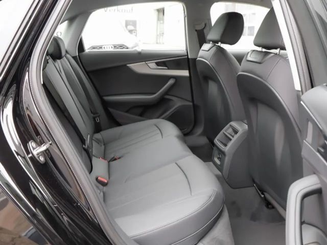 Audi A4 35 TDI Sedan