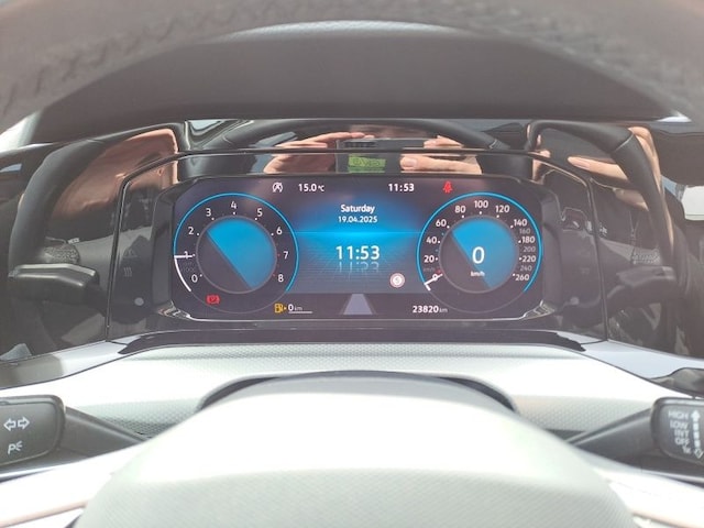Volkswagen Golf 1.0 TSI IQ.Drive Life Variant