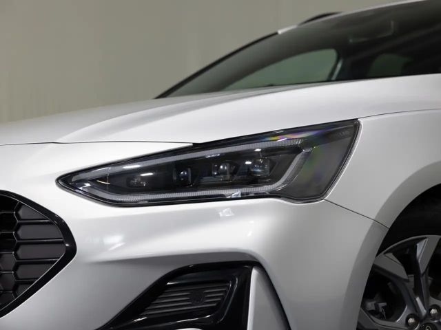 Ford Focus ST Line Wagon