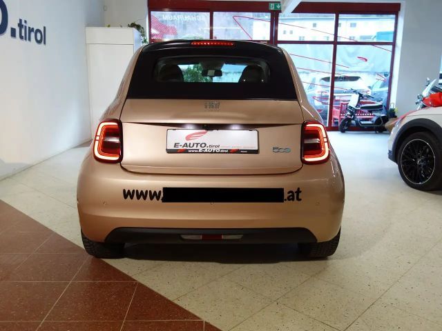 Fiat 500C Elektro 42 kWh CABRIO *SHZ *CARPLAY *MWST