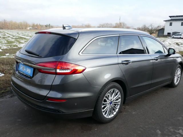 Ford Mondeo Titanium