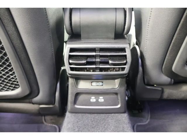 Audi A3 35 TFSI S-Line Sedan Sportback