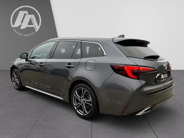 Toyota Corolla Hybride Team D