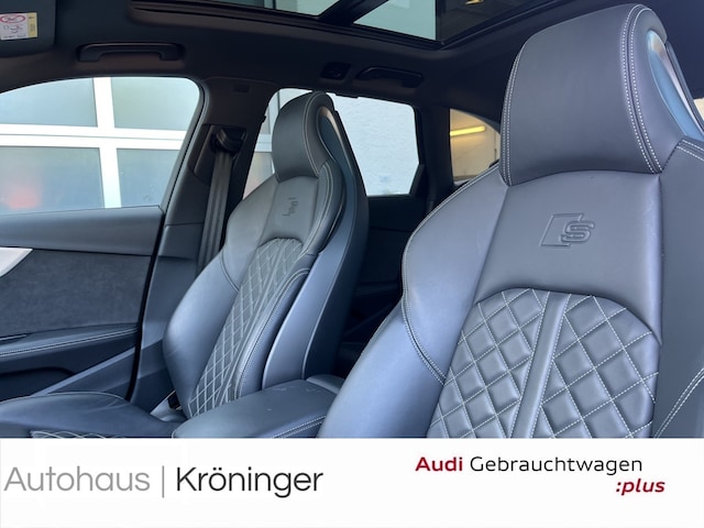 Audi S4 Avant Quattro