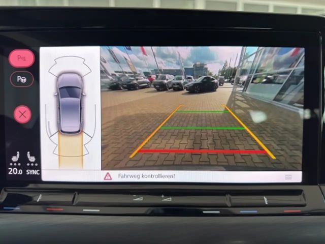 Volkswagen Golf 2.0 TSI Golf VIII Style