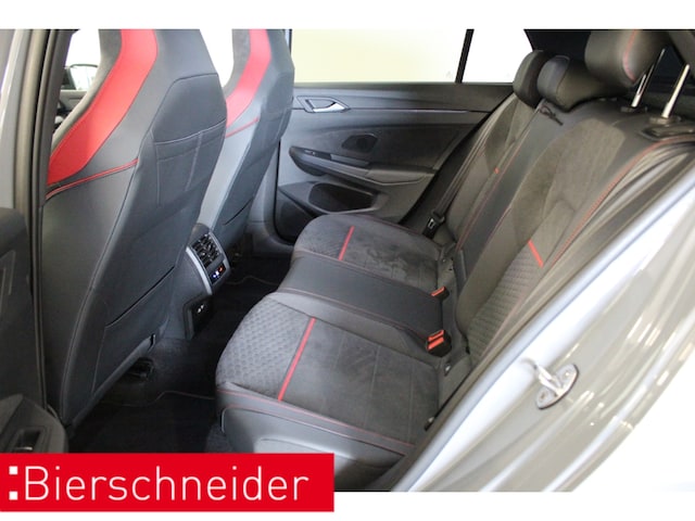 Volkswagen Golf 2.0 TSI DSG Style