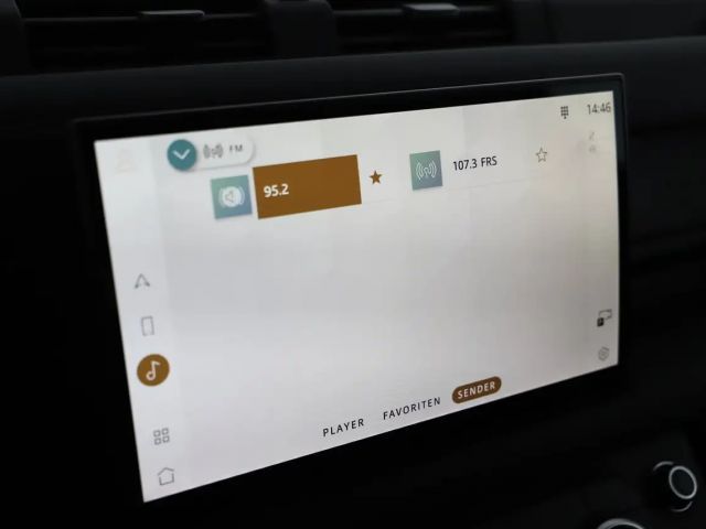 Land Rover Defender 110 Dynamic SE