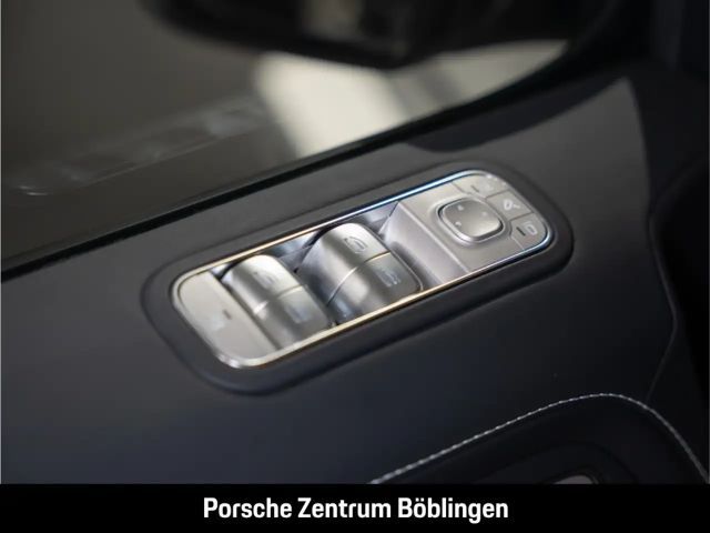 Mercedes-Benz G-Klasse -Modell Station 500 Final Edition White MULTIBEAM