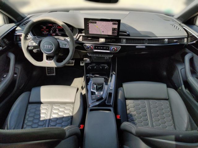 Audi RS4 Avant Quattro