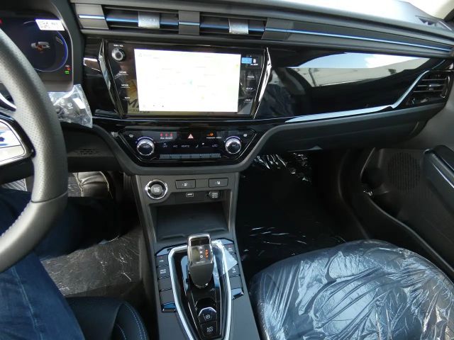 SsangYong Korando E-Motion Titanium Automatik Navi Sitzheizung Leder