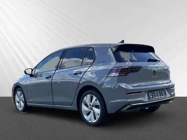 Volkswagen Golf 1.5 eTSI Golf VIII