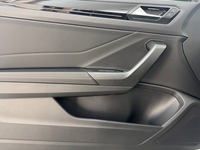 Volkswagen T-Roc Cabriolet IQ.Drive R-Line