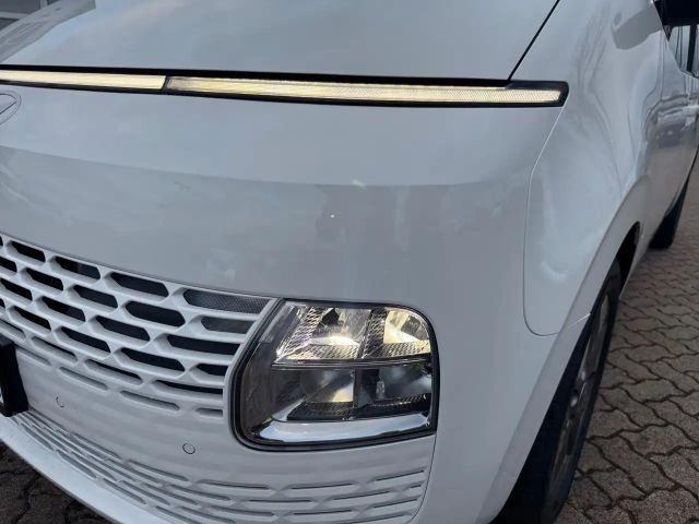 Hyundai Staria Trend