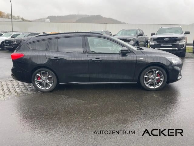 Ford Focus EcoBoost ST Line Wagon