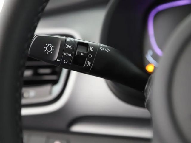 Kia Stonic 1.2 DPI Modell Silber Carplay Digitaltacho