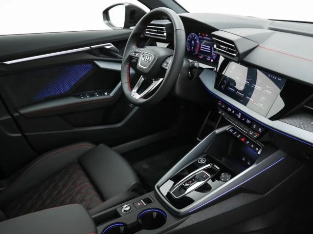 Audi A3 35 TFSI S-Line Sedan Sportback