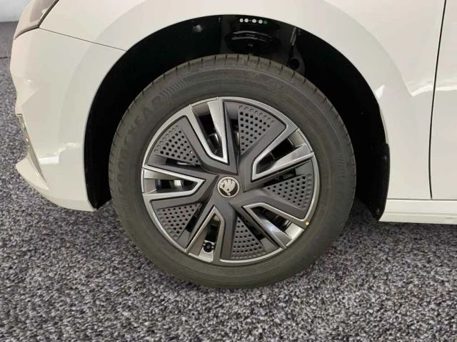 Skoda Fabia 1.0 TSI Tour