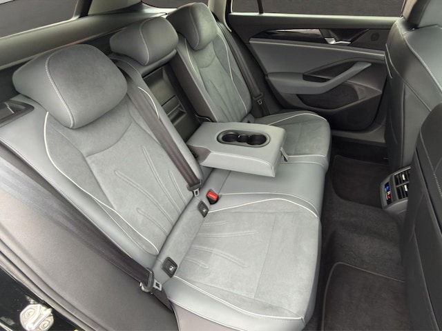 Volkswagen Passat 2.0 TDI Business DSG Variant