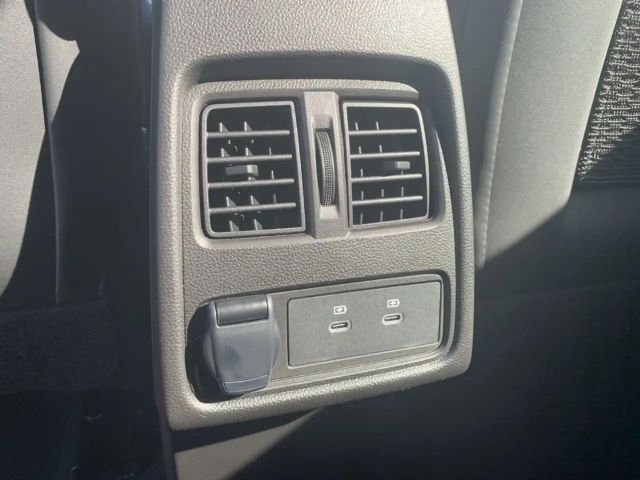 Renault Captur EDC Hybrid Techno