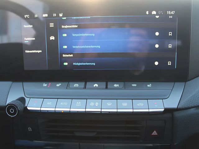 Opel Astra Sports Tourer Ultimate