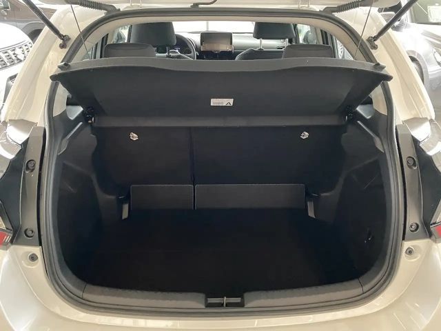 Mazda 2 Hybrid 1.5L Hybrid VVT-i Centre