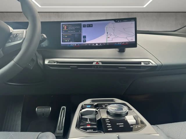 BMW iX xDrive45