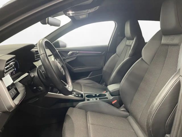 Audi A3 Hybride S-Line Sedan