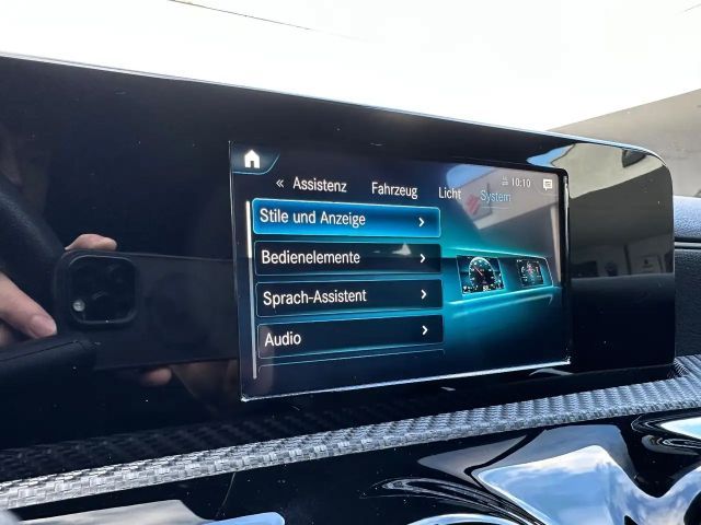 Mercedes-Benz A 180 A 180 d Style