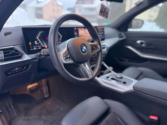 BMW 320 320d M-Sport Sedan xDrive