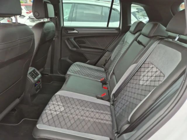 Volkswagen Tiguan 4Motion DSG R-Line