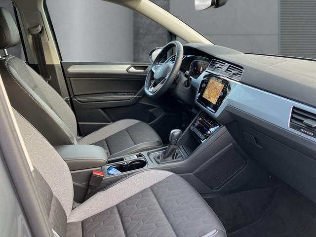 Volkswagen Touran 1.5 TSI DSG