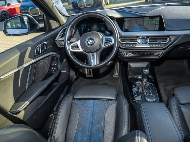 BMW 118 118i M-Sport Sedan