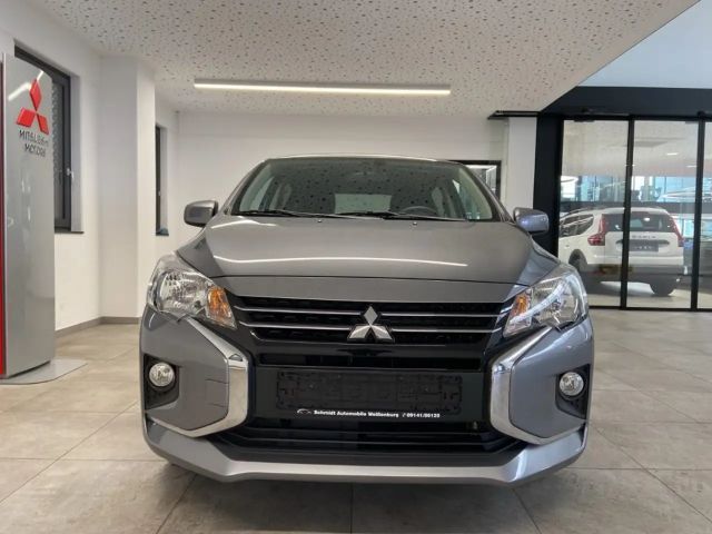 Mitsubishi Space Star Star