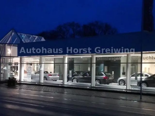 BMW 118 118i M-Sport Sedan