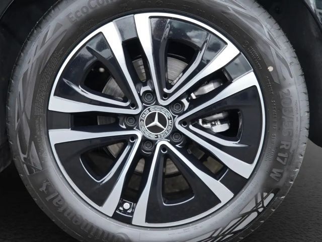 Mercedes-Benz A 180 Hatchback Progressive