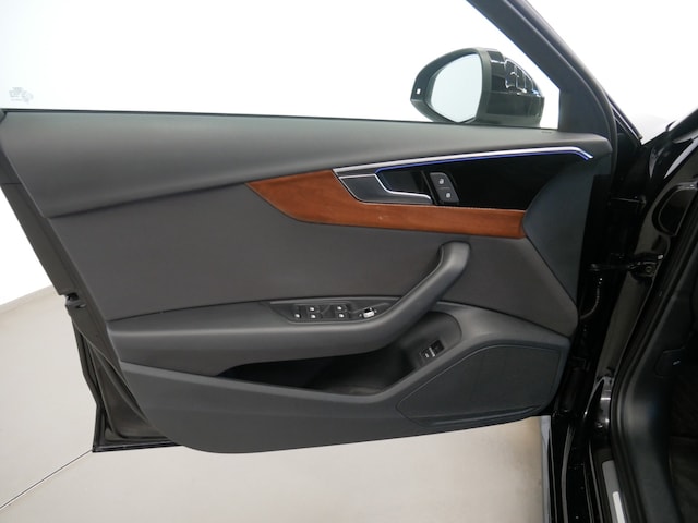 Audi A4 35 TDI Avant S-Tronic