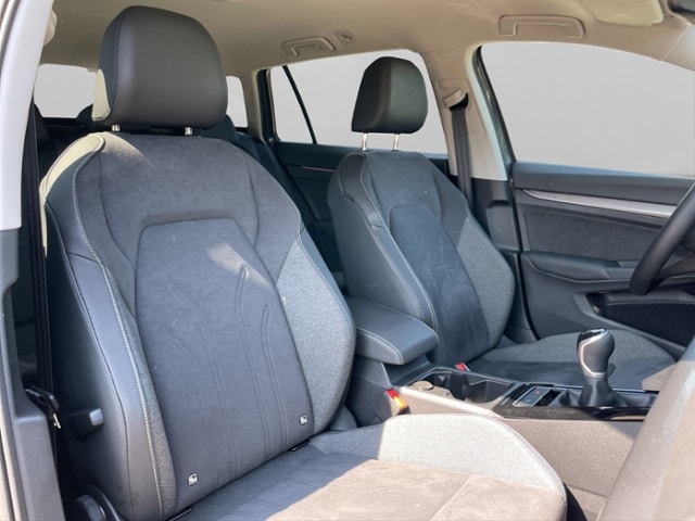 Volkswagen Golf 1.5 TSI Golf VIII Variant