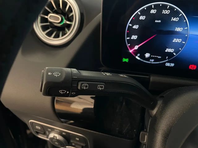 Mercedes-Benz GLA 200 4MATIC GLA 200 d